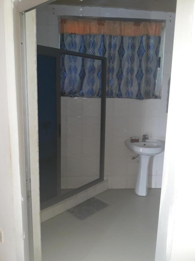 Abuesi Beach Resort Sekondi-Takoradi ภายนอก รูปภาพ